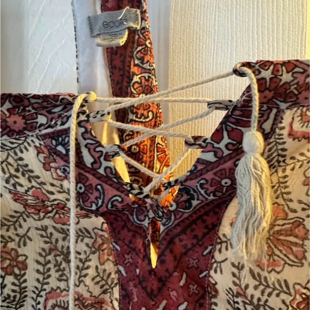 Ecote Red and Cream Paisley Maxi Dress - Picture 3 of 5